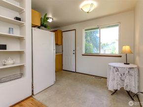 759 3rd Avenue N, Kent WA 98032