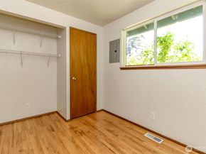 759 3rd Avenue N, Kent WA 98032