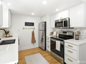 102 137th ST SW, Everett WA 98208