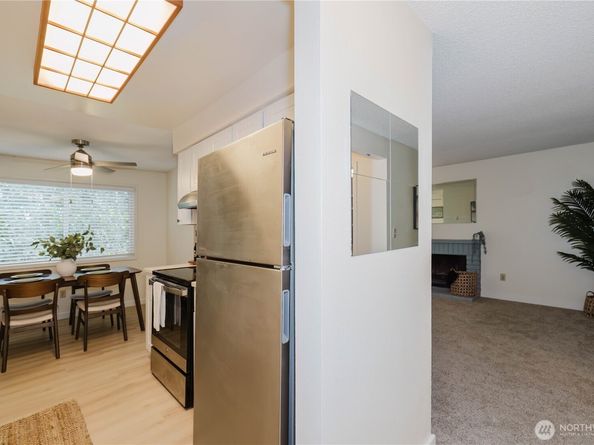 3400 Narrows View Lane NE 104, Bremerton WA 98310