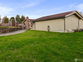 3400 Narrows View Lane NE 104, Bremerton WA 98310
