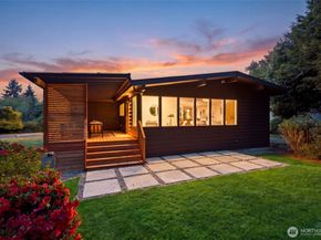 1547 NE Brockman Place, Seattle WA 98125