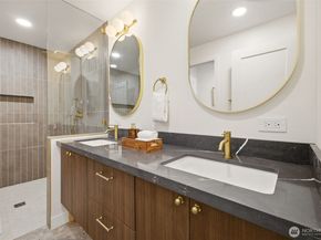 1547 NE Brockman Place, Seattle WA 98125