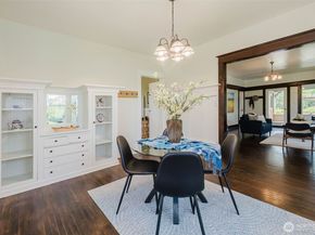 1922 4th Street, Bremerton WA 98337