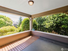 1922 4th Street, Bremerton WA 98337
