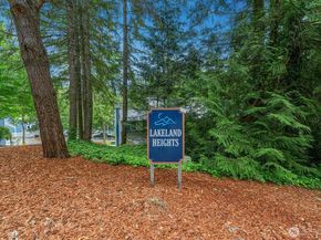 1319 NW Slate Lane 106, Silverdale WA 98383