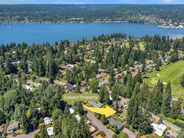 6505 NE Arrowhead Drive, Kenmore WA 98028