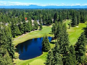 2000 Village Green Drive 26, Mill Creek WA 98012