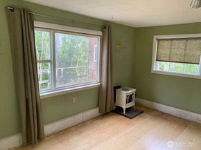 11420 103rd Avenue SW, Vashon WA 98070