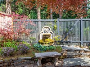 11726 NE 41st Street, Kirkland WA 98033