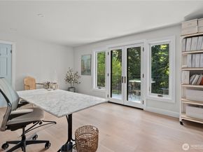 11726 NE 41st Street, Kirkland WA 98033