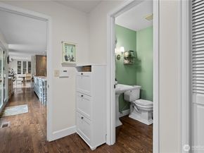 11726 NE 41st Street, Kirkland WA 98033