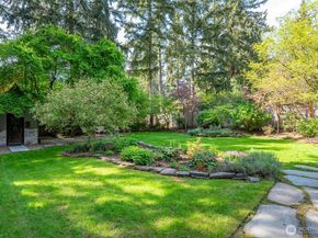 11726 NE 41st Street, Kirkland WA 98033