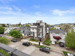 2422 NW 60th B, Seattle WA 98107