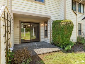 25004 109th Place SE 36C, Kent WA 98030