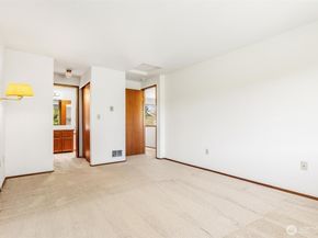 25004 109th Place SE 36C, Kent WA 98030