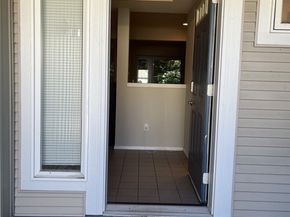 5718 S Grove Drive, Mukilteo WA 98275