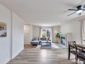 536 N 103rd A, Seattle WA 98133