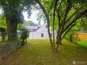 1506 Bloomington Avenue, Bremerton WA 98312