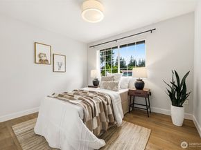 13910 120th Avenue NE, Kirkland WA 98034