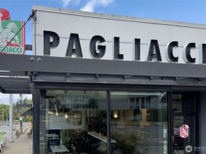 2309 10th Avenue E A, Seattle WA 98102