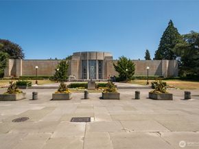 2309 10th Avenue E A, Seattle WA 98102
