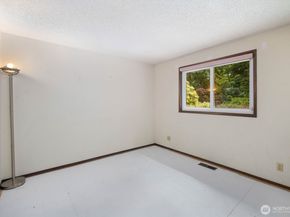 7011 165th Place SW, Edmonds WA 98026