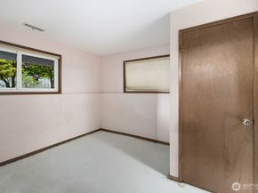 7011 165th Place SW, Edmonds WA 98026