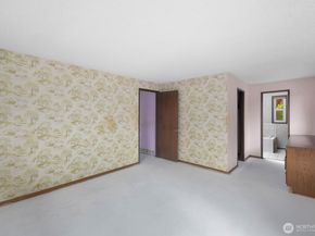 7011 165th Place SW, Edmonds WA 98026