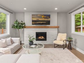 8021 NE 127th Lane, Kirkland WA 98034