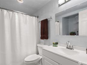 17518 151st Avenue SE 21, Renton WA 98058
