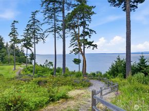 6603 Waterton Circle, Mukilteo WA 98275
