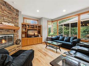 6603 Waterton Circle, Mukilteo WA 98275