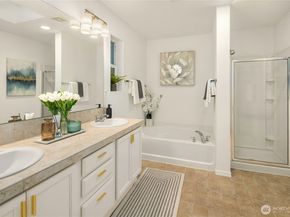 12218 NE 203rd Street, Bothell WA 98011