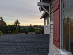12218 NE 203rd Street, Bothell WA 98011