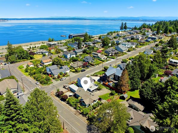 308 Loveland Avenue, Mukilteo WA 98275