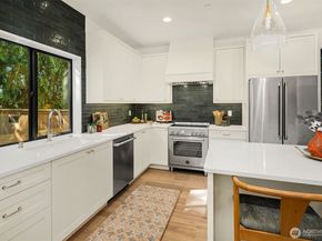 12414 NE 72nd Street, Kirkland WA 98033