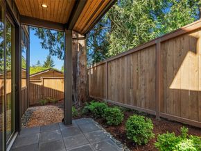 12414 NE 72nd Street, Kirkland WA 98033