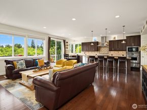 15016 97th Avenue NE, Bothell WA 98011