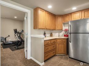 15016 97th Avenue NE, Bothell WA 98011