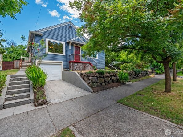 2562 6th Avenue W, Seattle WA 98119