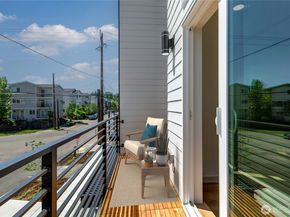 4306 S Holden Street, Seattle WA 98118