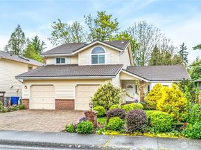 7116 NE 168TH St, Kenmore WA 98028