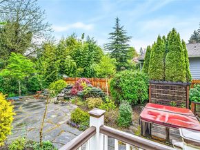 7116 NE 168TH St, Kenmore WA 98028