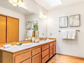 7116 NE 168TH St, Kenmore WA 98028