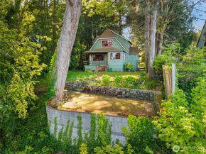 2022 Taft Avenue, Bremerton WA 98312
