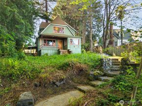 2022 Taft Avenue, Bremerton WA 98312