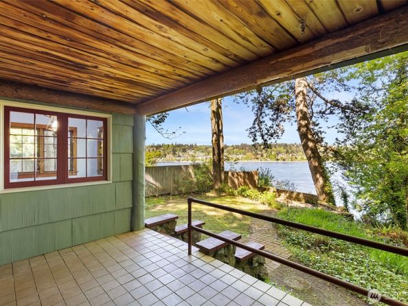 2022 Taft Avenue, Bremerton WA 98312