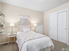 111 Nellis Road, Bothell WA 98012