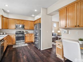 111 Nellis Road, Bothell WA 98012